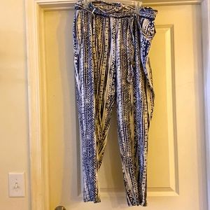 Womens Blue and White Pants